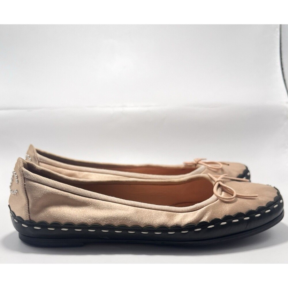 CHANEL Pink Satin Flats with Black Trim - Picture 4 of 10
